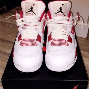 Air Jordan 4 Retro OG
